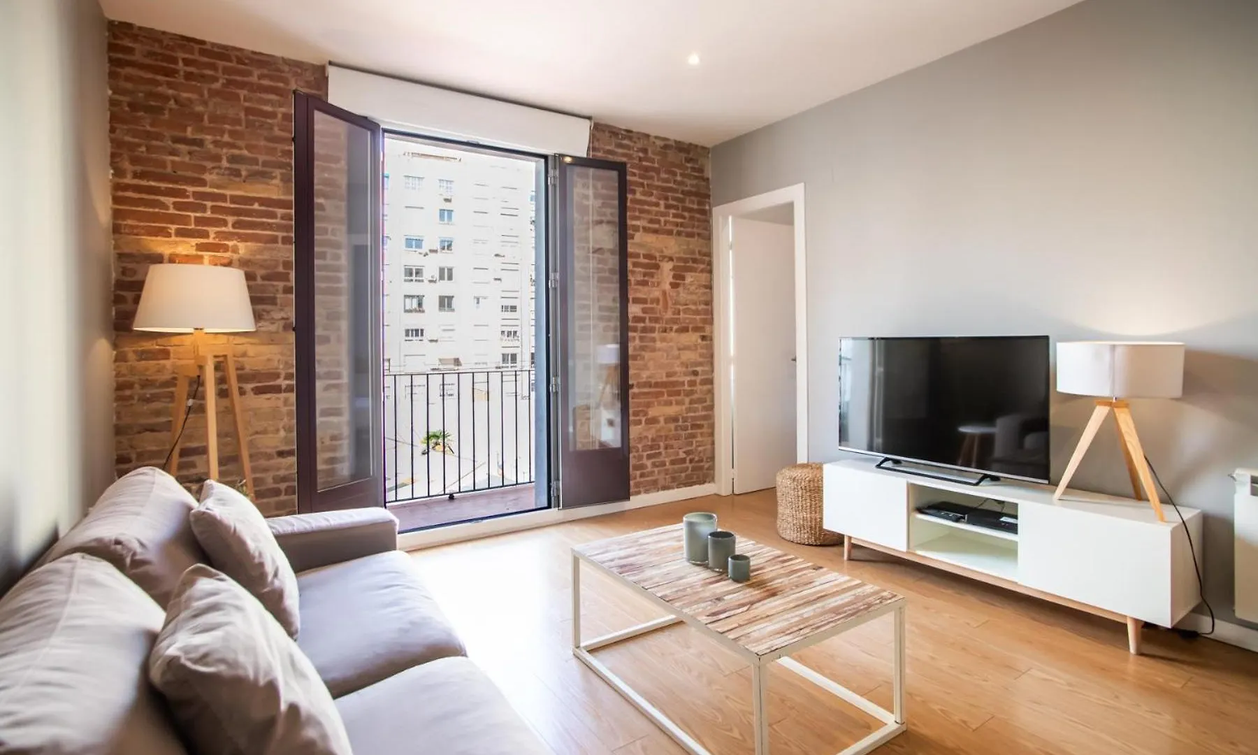 24Mal1073-Marvellous 2Br Flat Near Sagrada Familia Lägenhet Barcelona