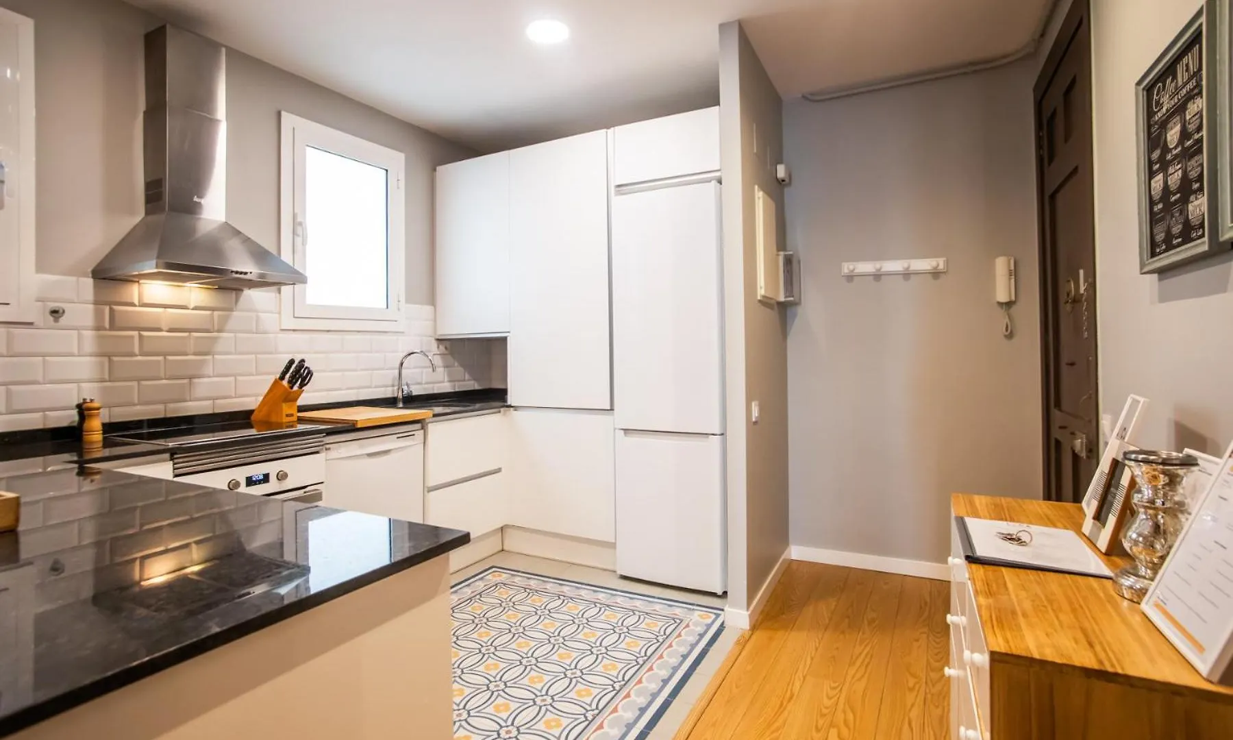 24Mal1073-Marvellous 2Br Flat Near Sagrada Familia Lägenhet Barcelona
