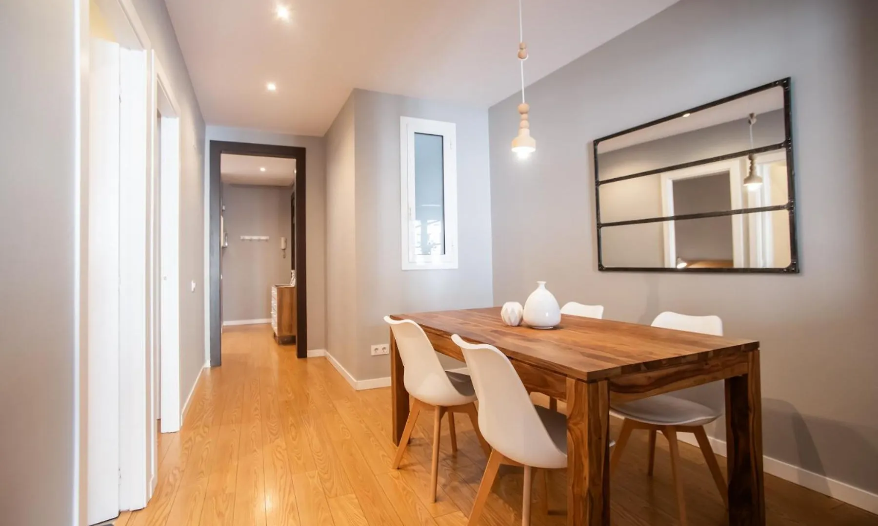 24Mal1073-Marvellous 2Br Flat Near Sagrada Familia Lägenhet Barcelona Spanien