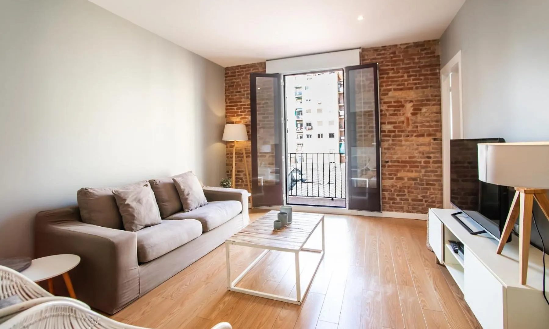 24Mal1073-Marvellous 2Br Flat Near Sagrada Familia Lägenhet Barcelona